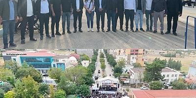 ​GÖNÜLLERİ VE LEZZETLERİ BULUŞTURAN ZİYARET: DEMİRHAN GERCÜŞLÜ ESNAF VE VATANDAŞLARLA BİR ARAYA GELDİ!
