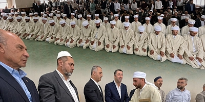 İLİMDEN MANEVİYATA: AK PARTİ BATMAN İL BAŞKANI HÜSEYİN ŞANSİ, İCAZET TÖRENİ VE CAMİ ZİYARETLERİYLE HAFTAYI KUTLADI