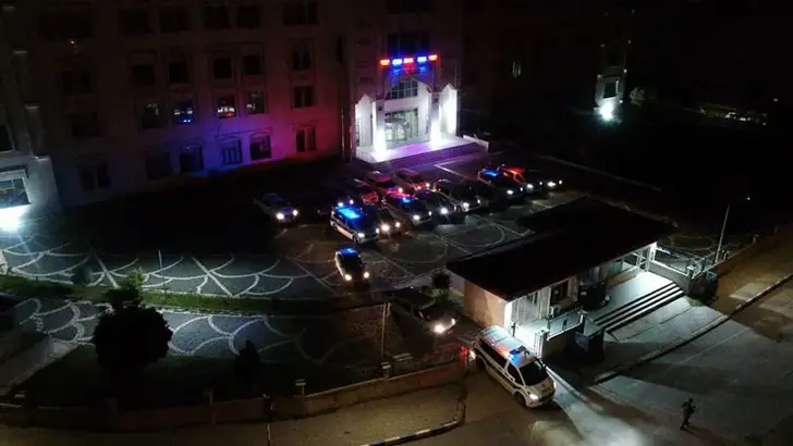 SİİRT MERKEZLİ BAHİS OPERASYONU: KAPATILAN SİTELER ALAN ADI DEĞİŞTİRİLEREK AÇILDI, 22 GÖZALTI!